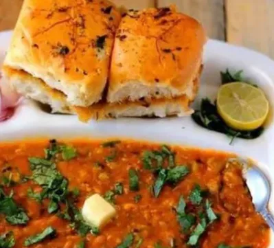 Best vada pav in Edmonton, AB